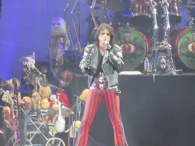 Alice Cooper Perth Concert.jpg