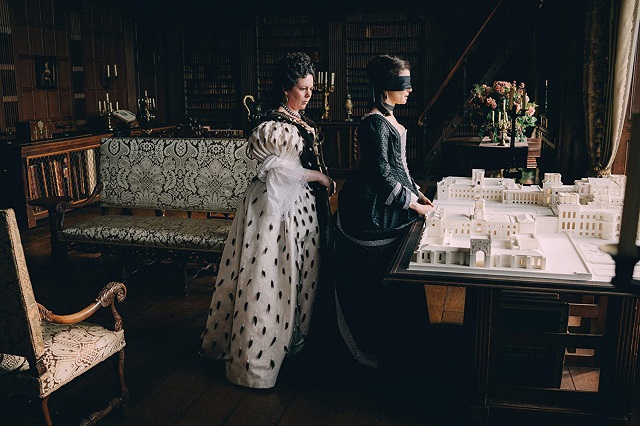 The Favourite 1 Fox Searchlight.jpg The Favourite 1 Fox Searchlight.jpg