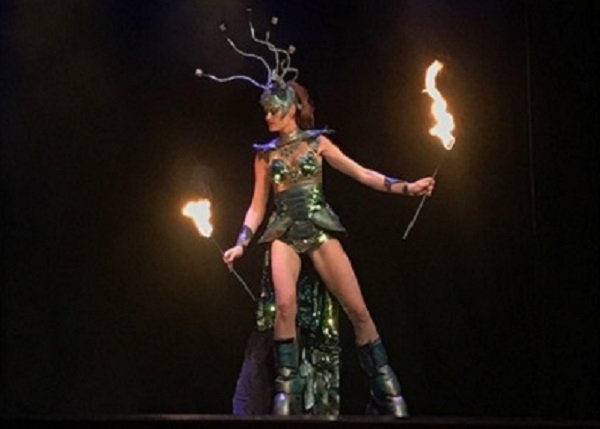 Fringe Fire.jpg Fringe Fire.jpg