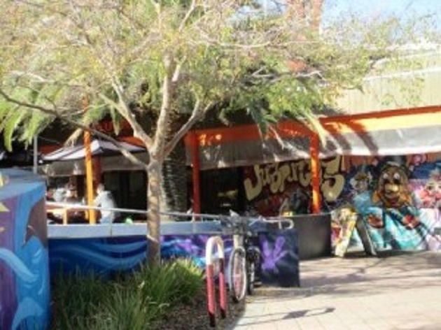 Position Vacant in Burger Restaurant: psychopaths welcome