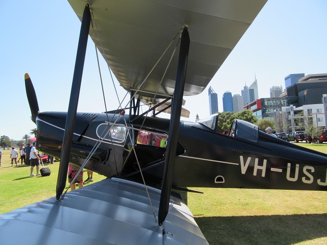 Heritage planes land in Perth CBD