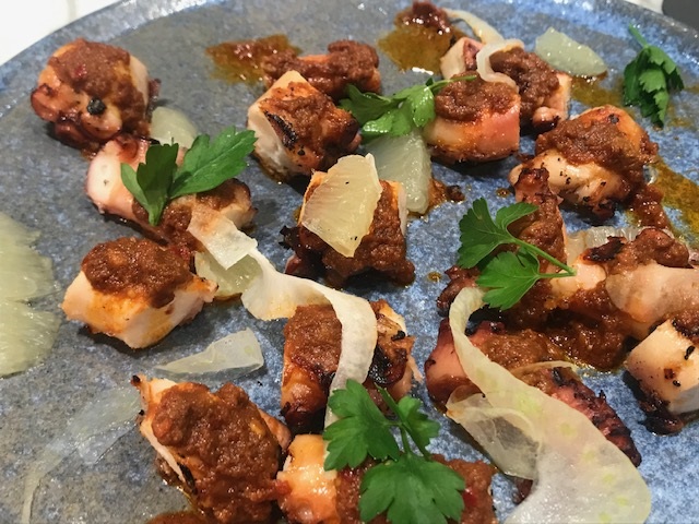 Review: How to do the Ritz Songbird Bar and Lounge